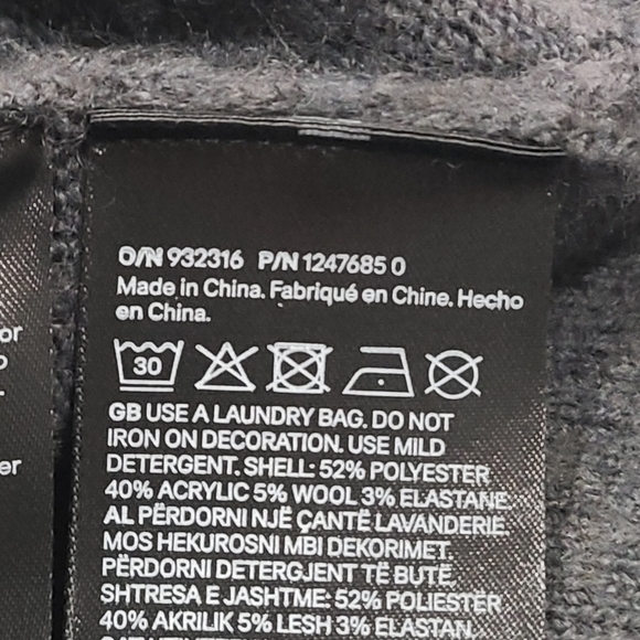 NWT H&M gray beaded knit sweater sz.L women's - Picture 6 of 8